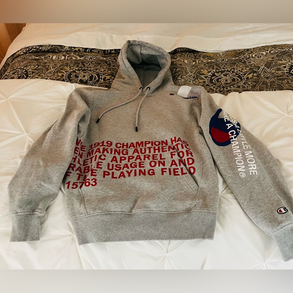 Champion logo hoodie | S